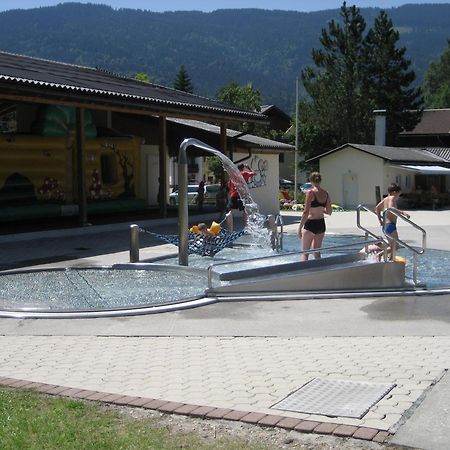 Ferienhaus Enzi Weissbriach Luaran gambar
