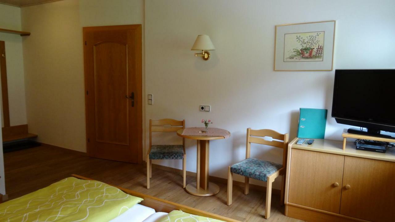 Ferienhaus Enzi Weissbriach Luaran gambar