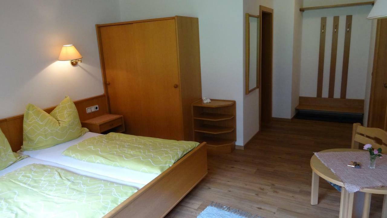 Ferienhaus Enzi Weissbriach Luaran gambar